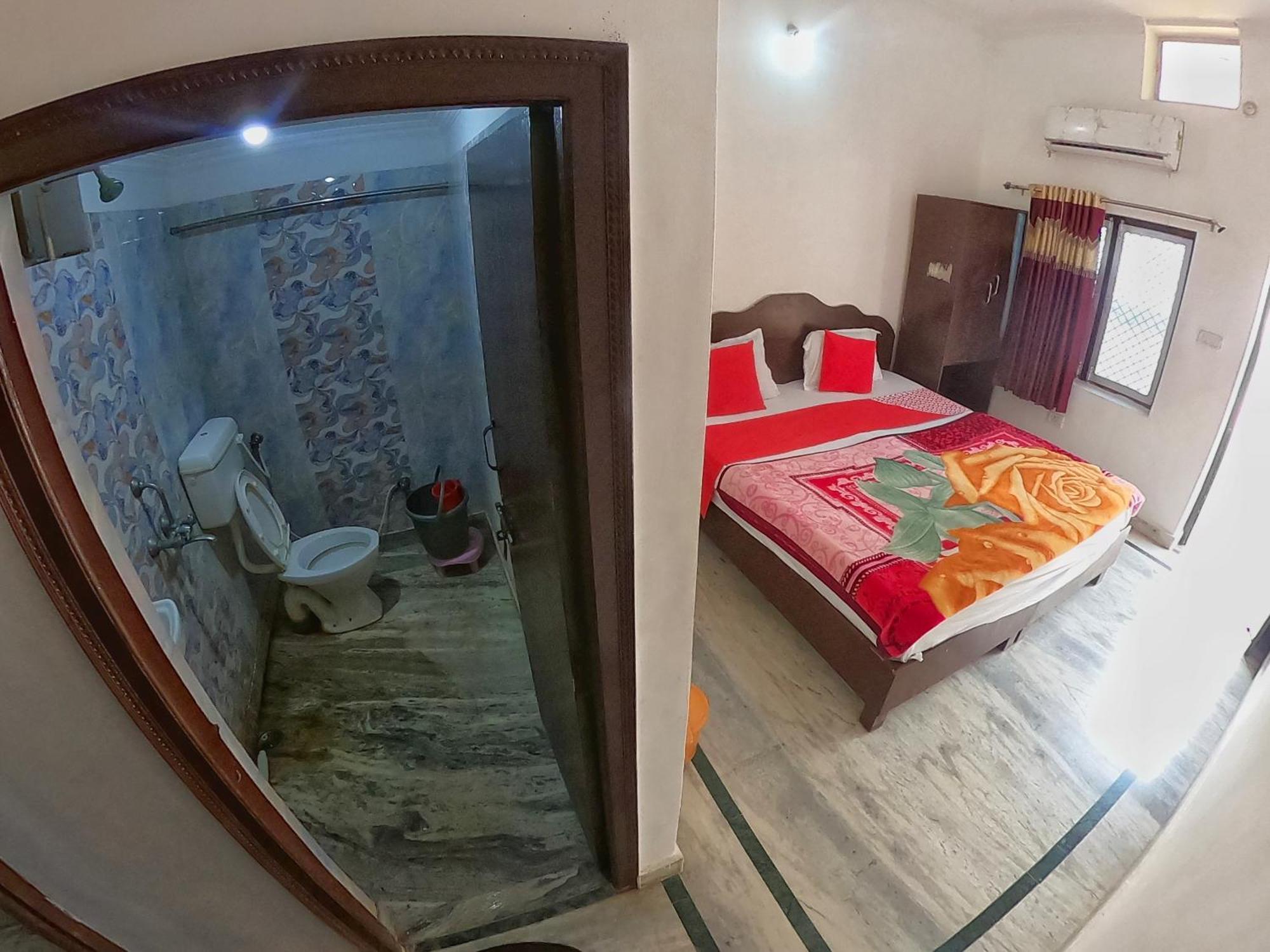 Karma Hostel Khajurāho Extérieur photo